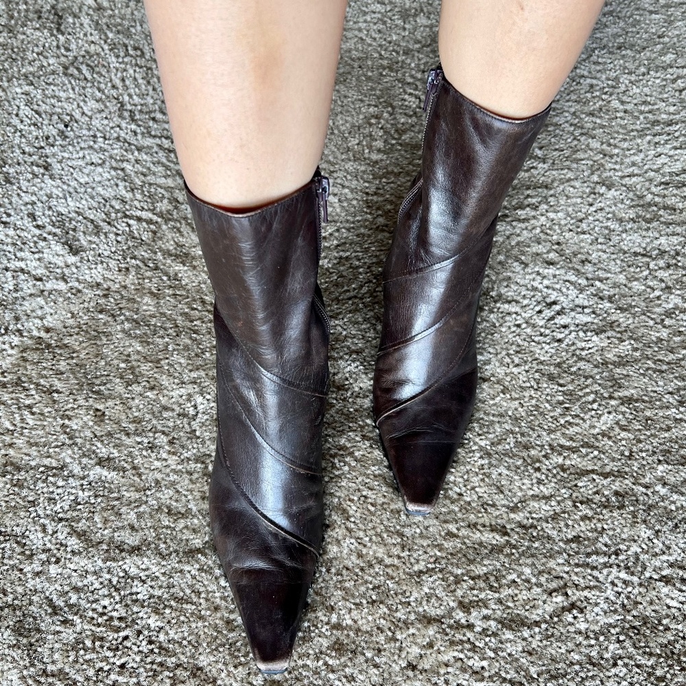 Diana leather boots